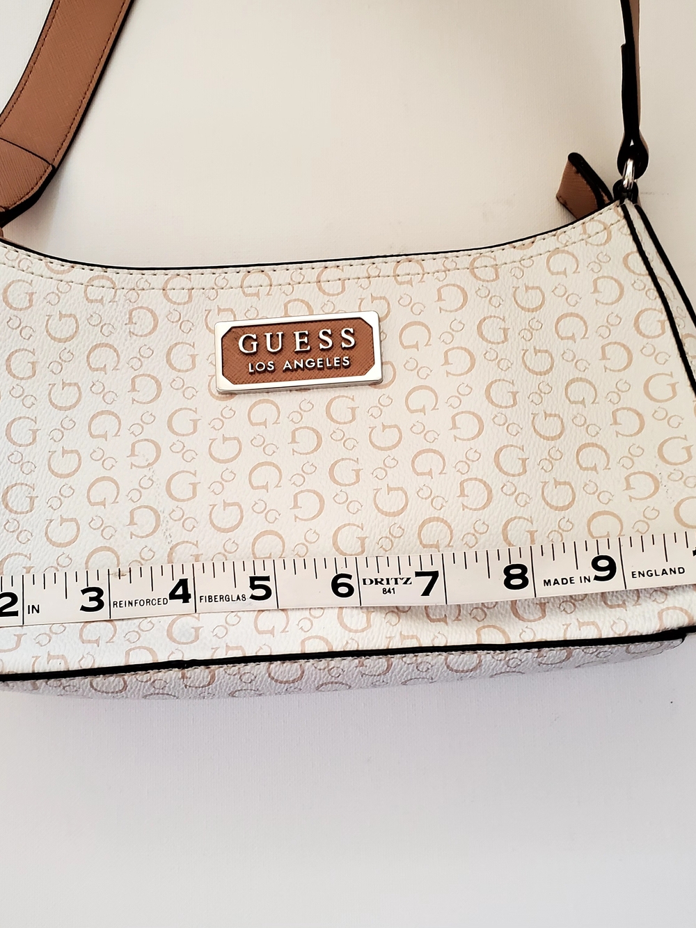 GUESS Cream & Tan Signature Shoulder Bag 10" X 5.5" New - Picture 5 of 9